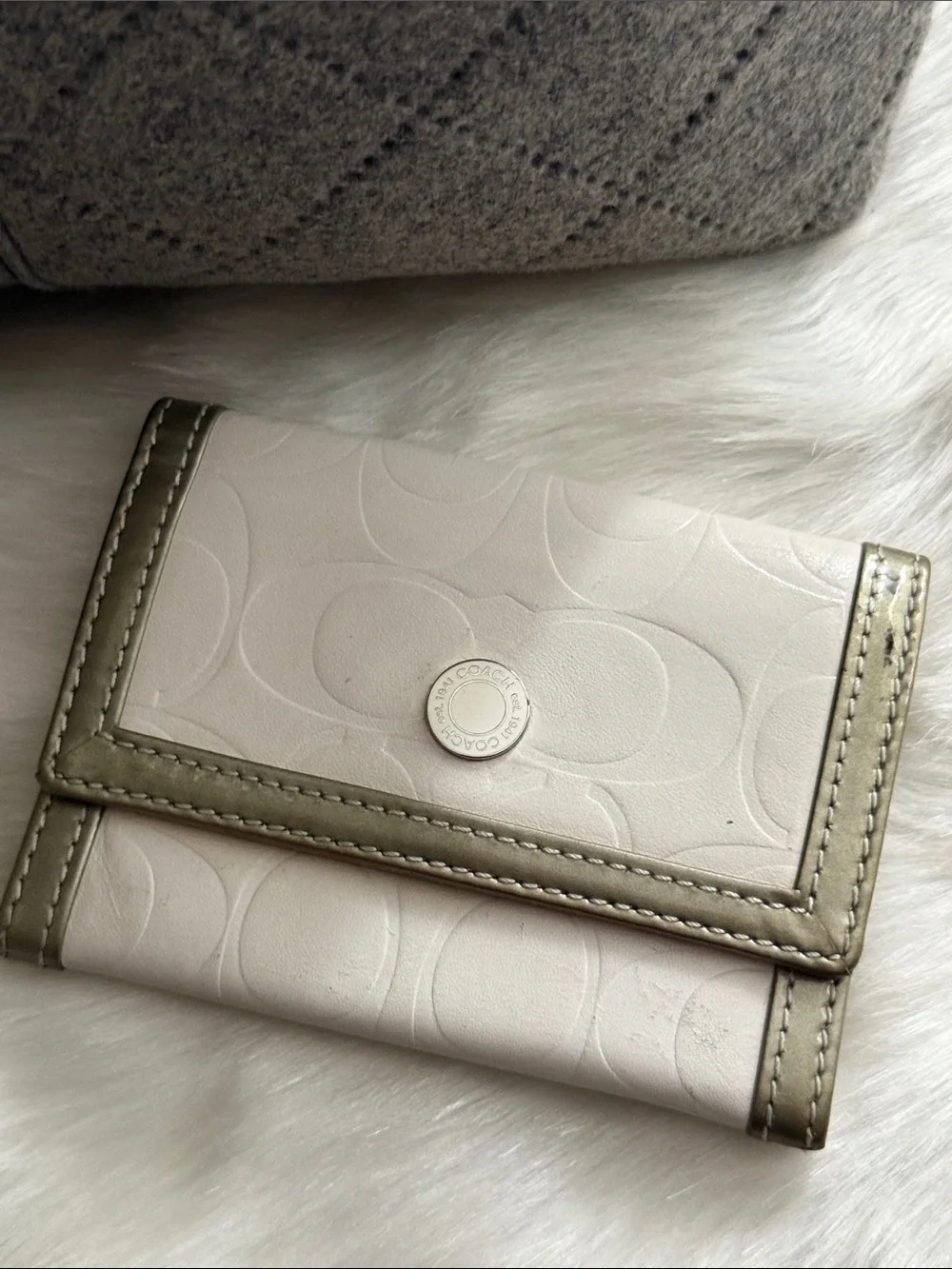 Tory Burch Gray Block T Tote Bag, Lavemi RFID Metallic Wallet & Coach Card Case